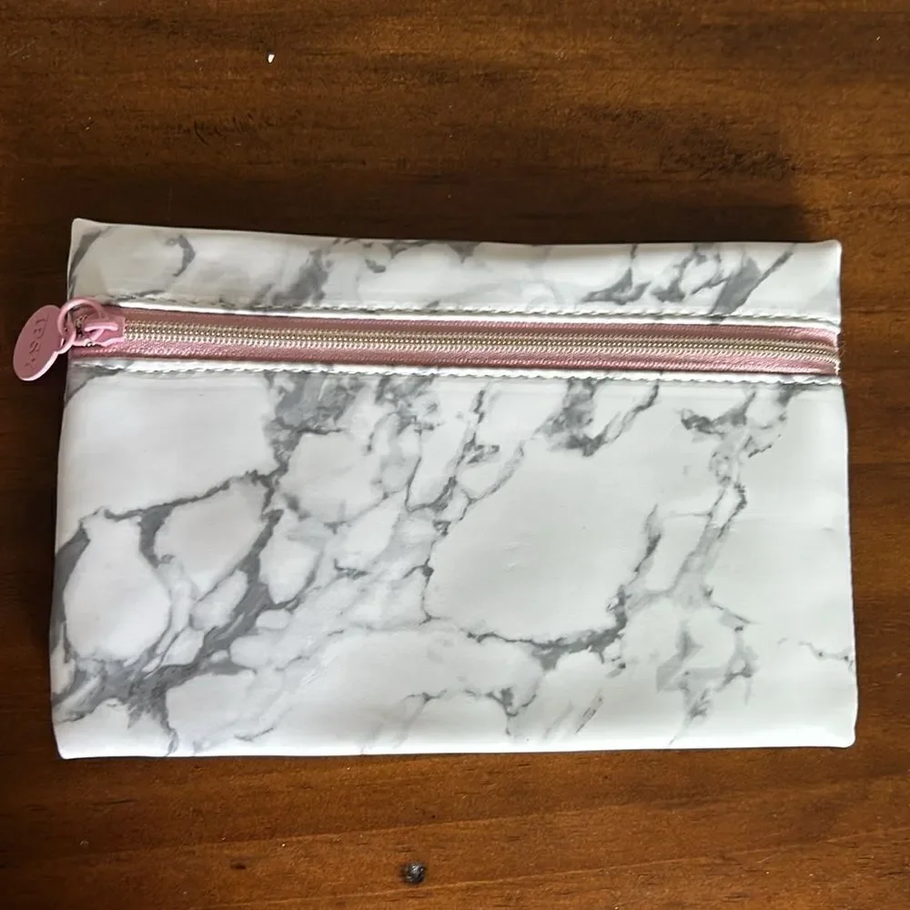 ipsy have fun